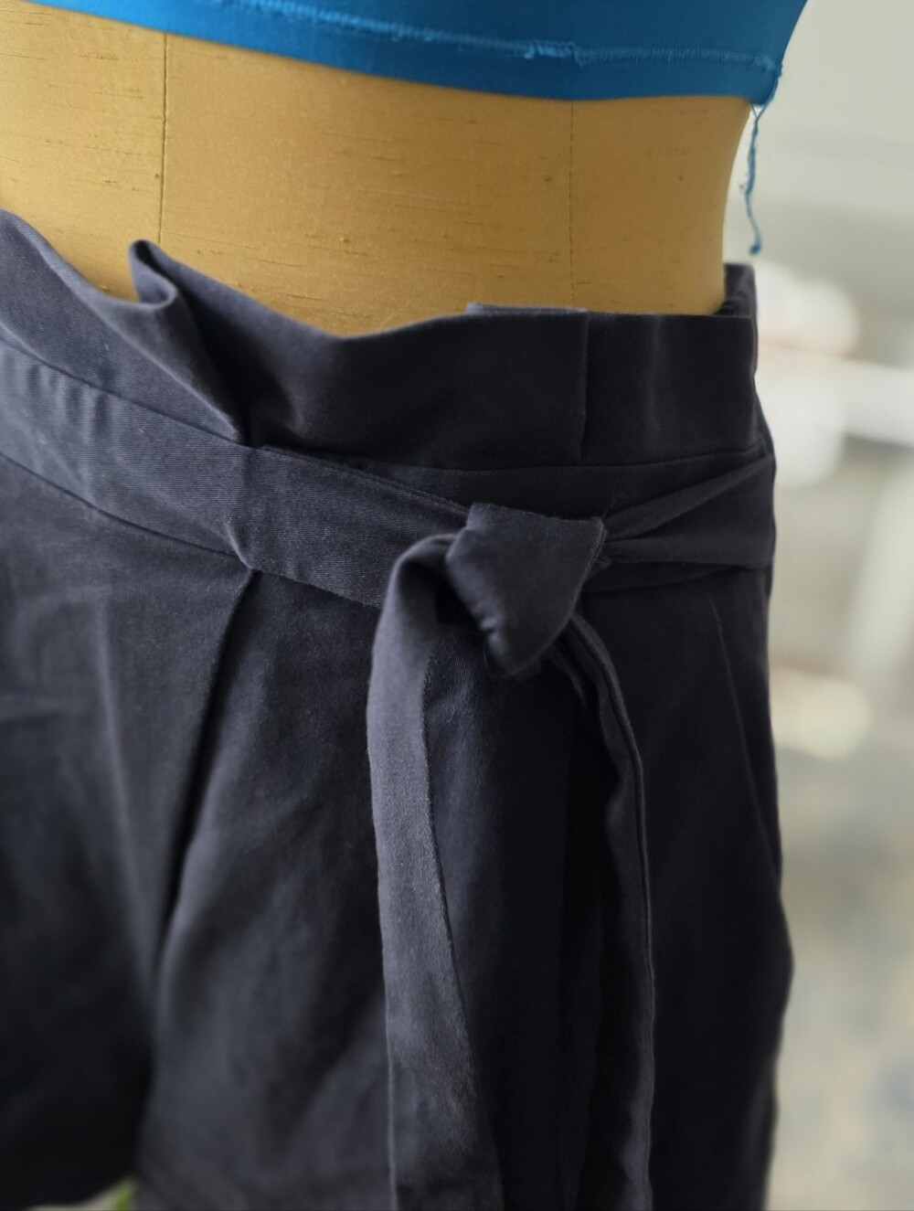 ZARA Trafaluc Collection Black Tie-Waist Shorts - Picture 3 of 5